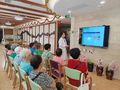 細微處盡顯體貼周到！程家橋街道老人齊贊養生保健服務